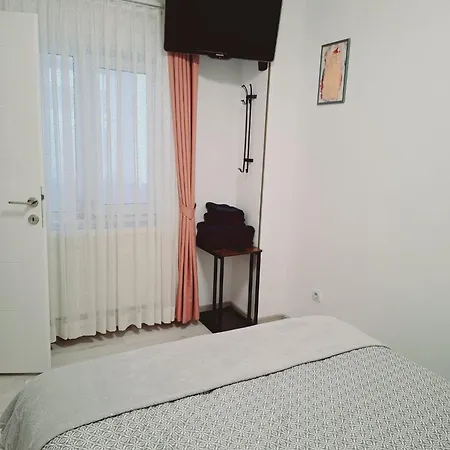 Ra Baile Olanesti Apartment Livadia